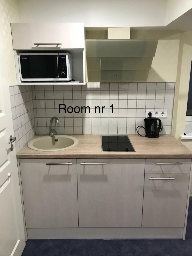 טאלין Liivalaia 40 Cozy Kitchen Studio מראה חיצוני תמונה